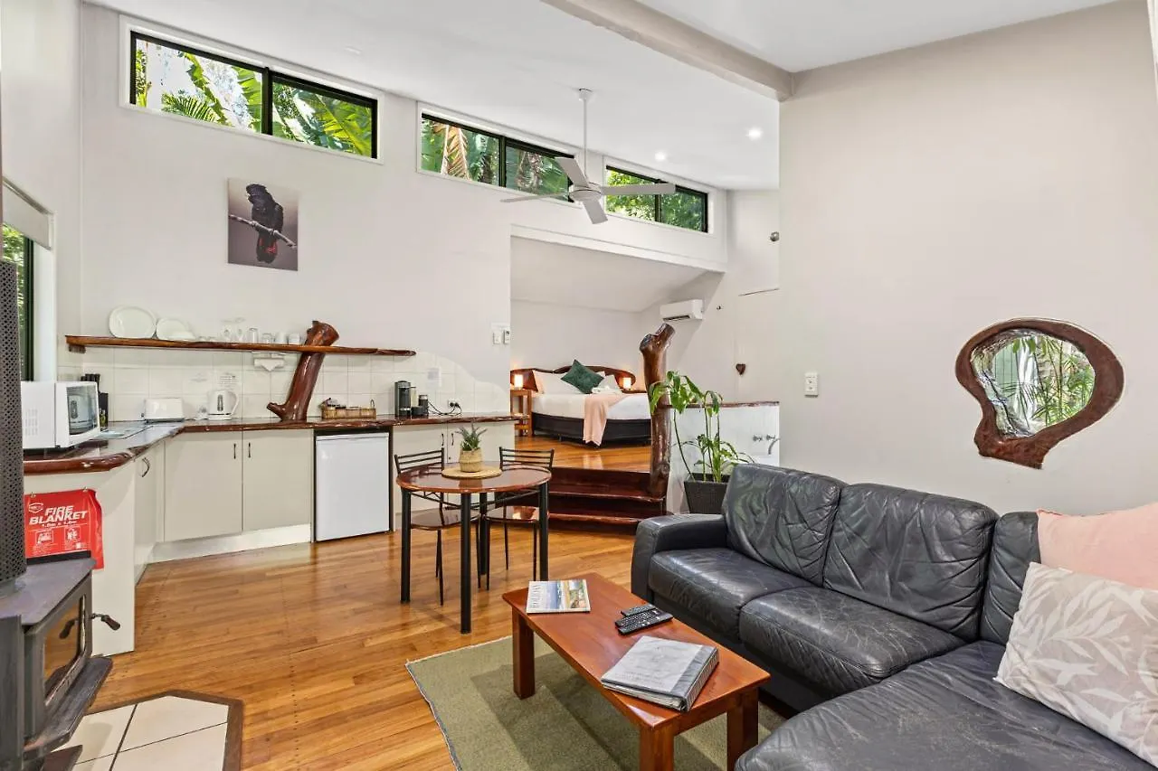 Hunchy Hideaway Aparthotel Montville 4*,  Australia